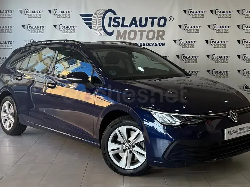 Usado VW Golf VIII Life 115 CV (84 kW) 2021 Azul Familiar