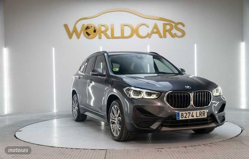 Usado BMW X1 136 CV (100 kW) 2021 Gris SUV