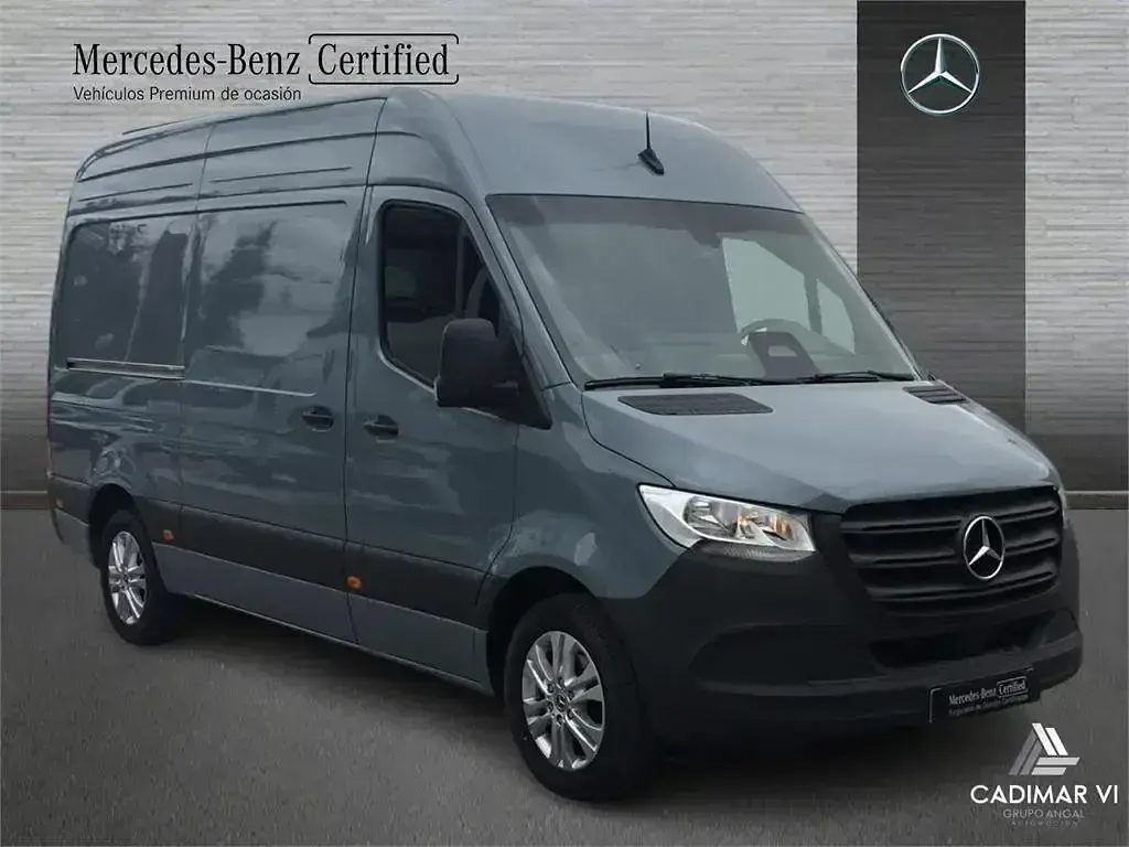 Usado Mercedes Sprinter 150 CV (110 kW) 2024 Gris Van