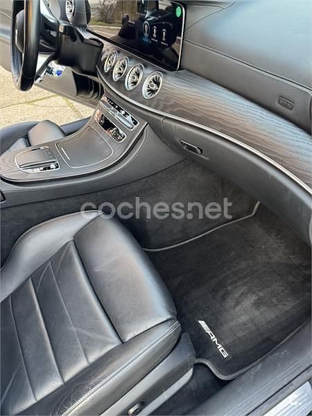 Negro Usado 2021 Mercedes E400 Coupe | 55.000 € (Caro) - Imagen 1/4