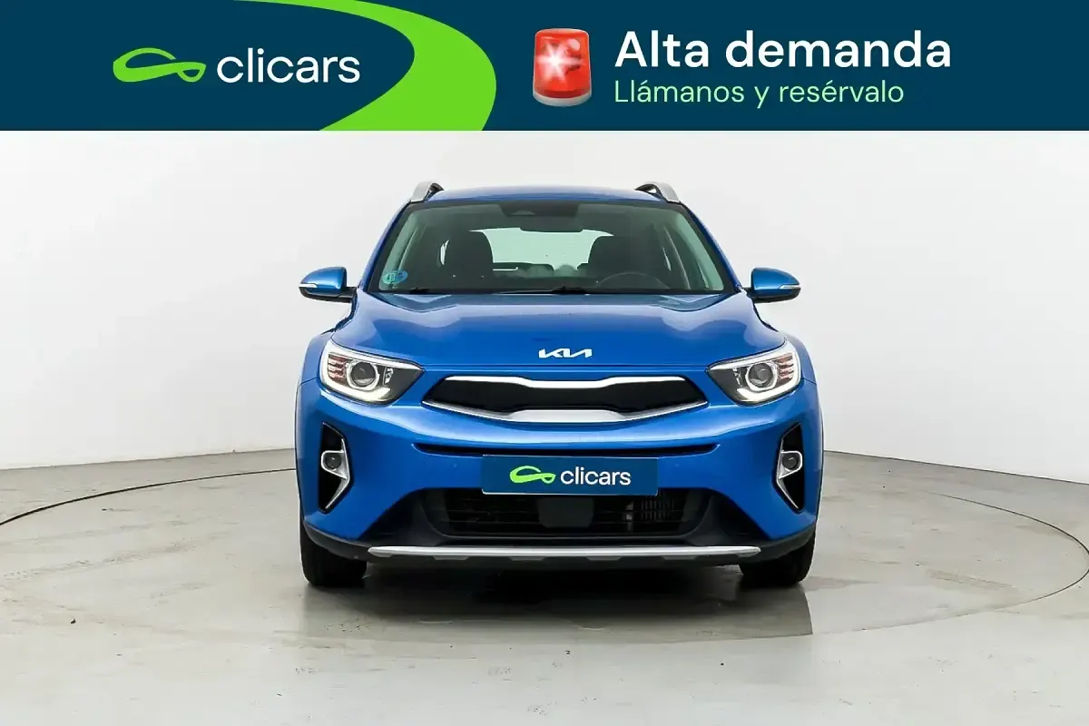 Usado Kia Stonic 101 CV (74 kW) 2024 Azul SUV