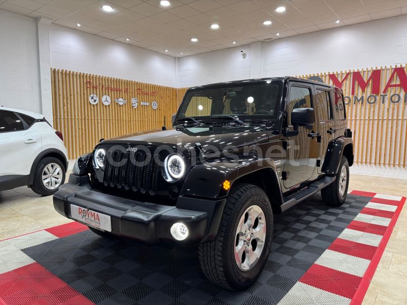 Negro Usado 2015 Jeep Wrangler Unlimited Sahara SUV | 31.999 € (Buen precio) - Imagen 1/4