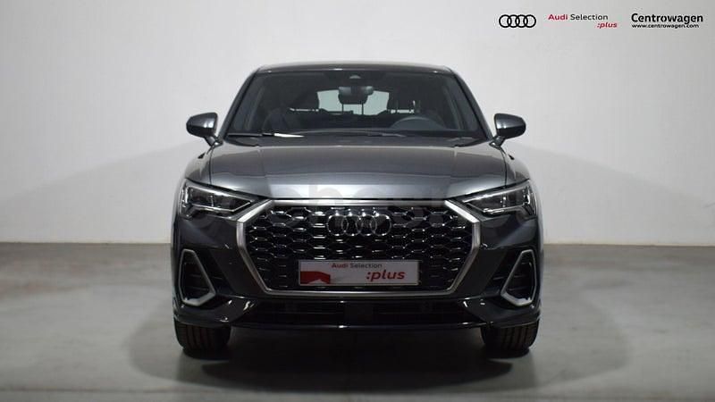 Usado Audi Q3 Sportback S-Line 150 CV (110 kW) 2024 Gris / plata SUV