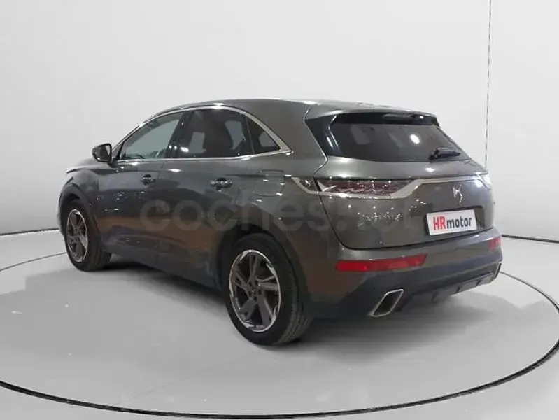 Usado DS Automobiles DS7 Crossback 300 CV (220 kW) 2021 Gris / plata SUV