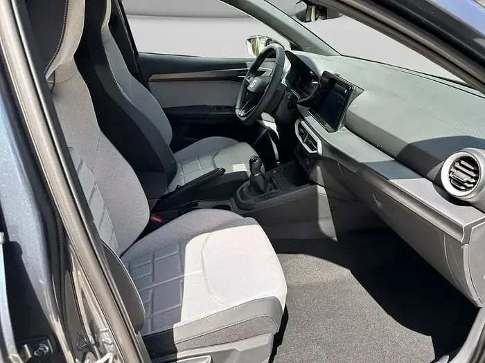 Nuevo Seat Ibiza FR 115 CV (84 kW) 2026 Gris Utilitario