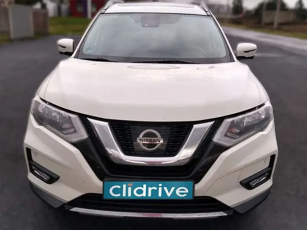 Usado Nissan X-Trail N-Connecta 131 CV (96 kW) 2018 Blanco SUV