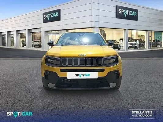 Usado Jeep Avenger Altitude 100 CV (73 kW) 2025 Amarillo SUV