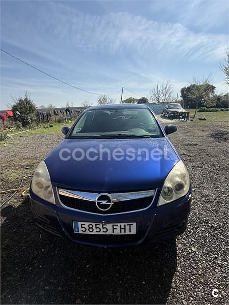 Usado Opel Vectra Elegance 150 CV (110 kW) 2006 Azul Berlina