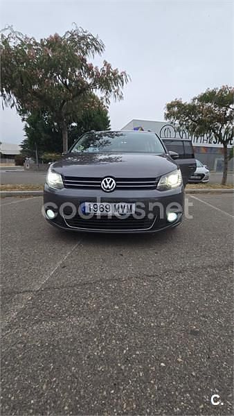 Gris / plata Usado 2014 VW Touran Advance Monovolumen | 9600 € (Precio justo) - Imagen 1/4