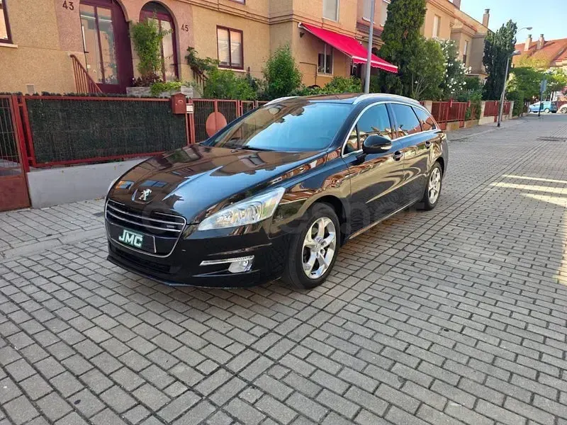 Usado Peugeot 508 SW Access 112 CV (82 kW) 2011 Negro Familiar