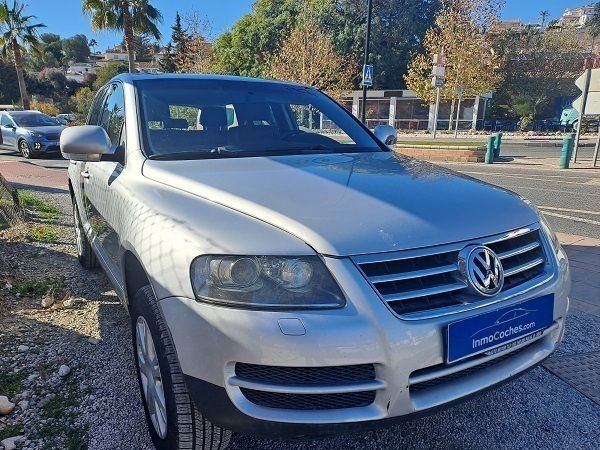 Gris Usado 2006 VW Touareg R SUV | 7999 € (Precio justo) - Imagen 1/4