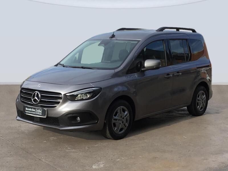 Gris Usado 2024 Mercedes T180 Monovolumen | 33.975 € (Caro) - Imagen 1/4