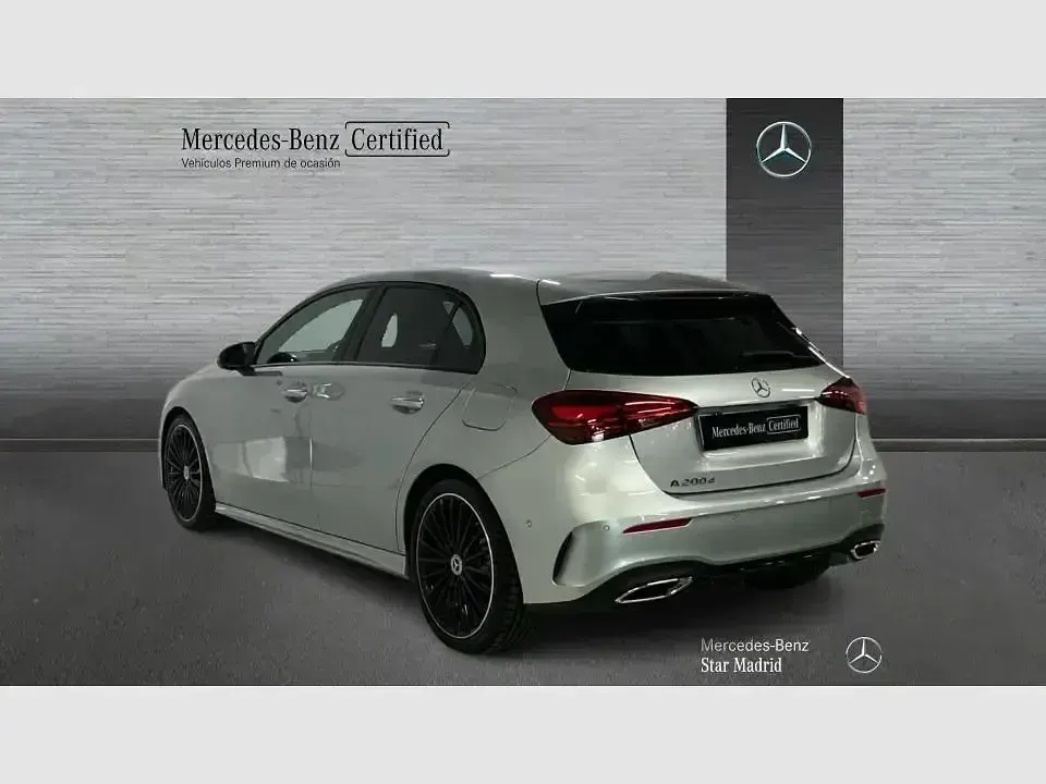 Usado Mercedes A200 150 CV (110 kW) 2025 Gris Berlina