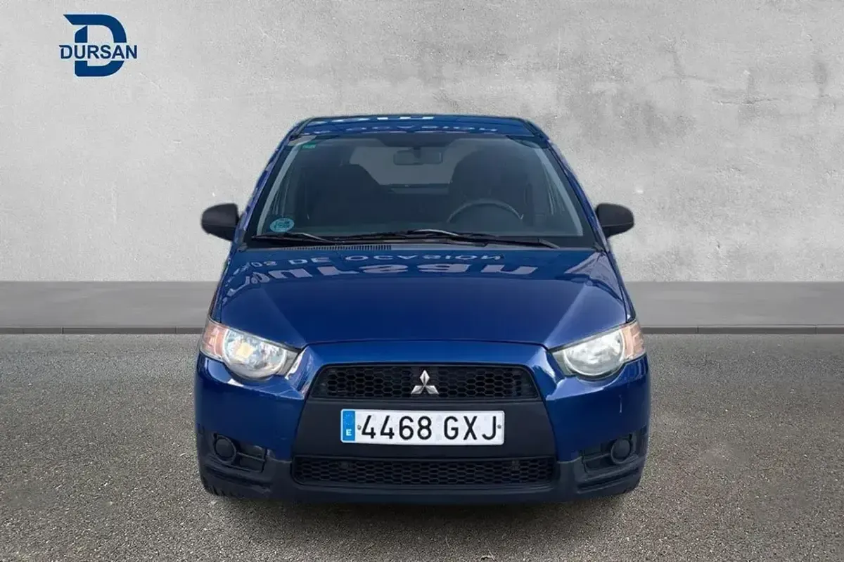 Usado Mitsubishi Colt Inform 75 CV (55 kW) 2010 Azul Utilitario
