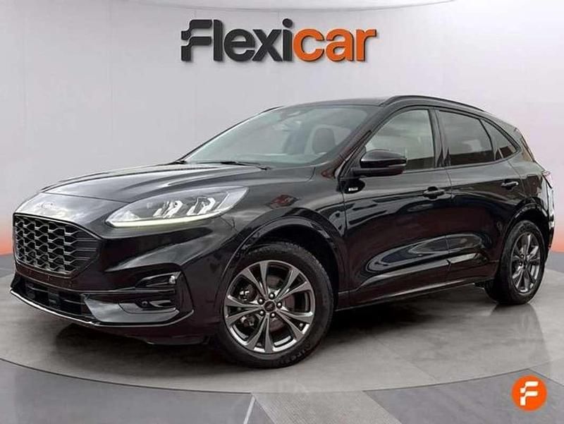 Usado Ford Kuga ST-Line 120 CV (88 kW) 2024 Negro SUV