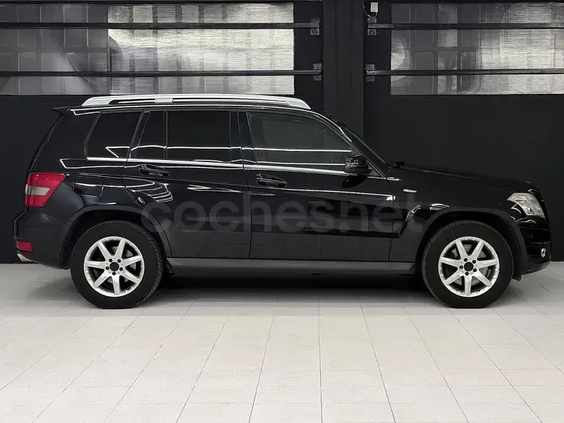 Usado Mercedes GLK220 170 CV (125 kW) 2010 Negro SUV