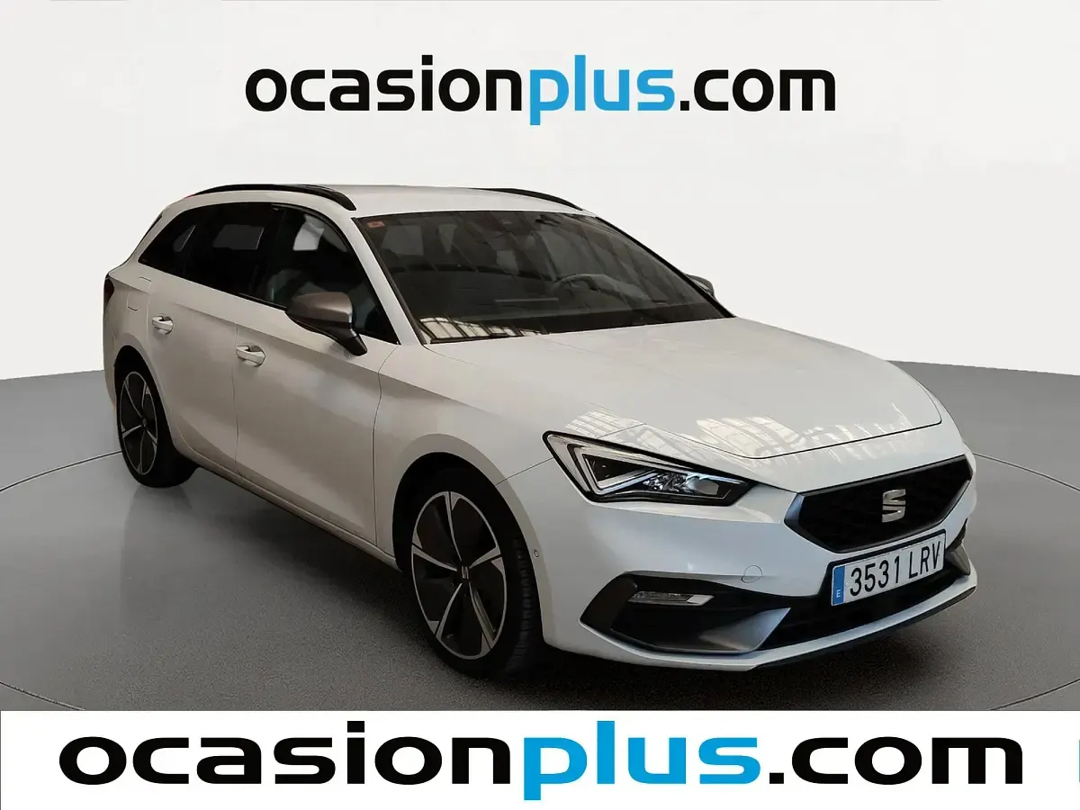 Usado Seat Leon FR 150 CV (110 kW) 2021 Blanco Utilitario