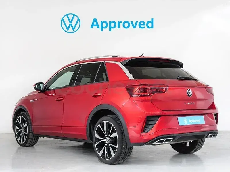 Usado VW T-Roc Cabriolet R-line 150 CV (110 kW) 2025 Rojo SUV