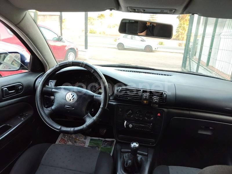 Usado Seat Ibiza Sport 100 CV (73 kW) 2005 Amarillo Berlina