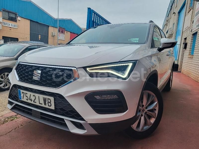 Blanco Usado 2022 Seat Ateca Style SUV | 18.999 € (Un poco caro) - Imagen 1/4