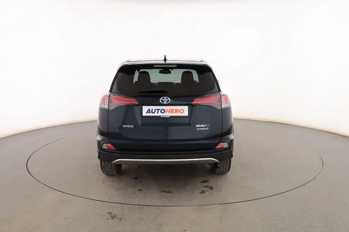 Usado Toyota RAV4 Hybrid 197 CV (144 kW) 2018 Azul SUV