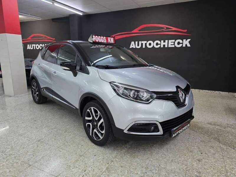 Gris Usado 2015 Renault Captur Zen SUV | 12.990 € (Un poco caro) - Imagen 1/4