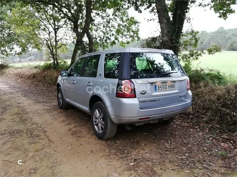 Usado Land Rover Freelander 2 SE 150 CV (110 kW) 2013 Gris / plata SUV