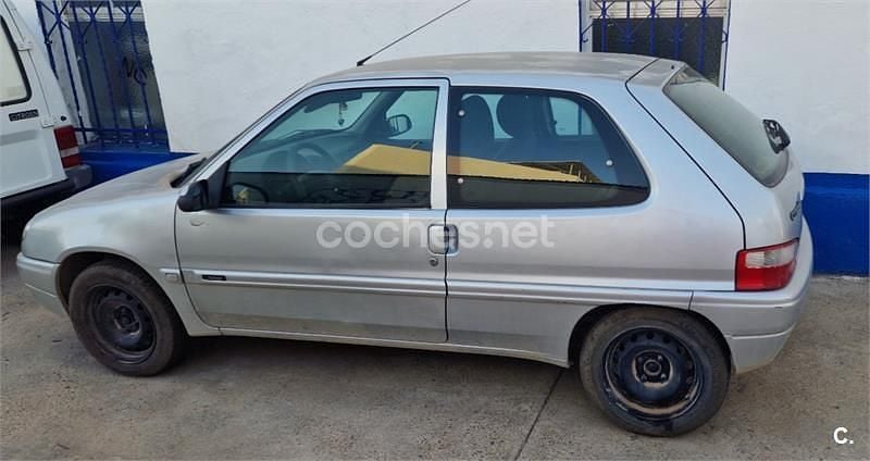 Gris / plata Usado 2002 Citroën Saxo Utilitario | 1850 € (Precio justo) - Imagen 1/4
