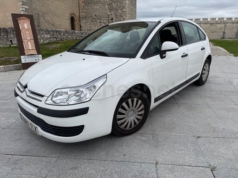 Usado Citroën C4 92 CV (67 kW) 2007 Blanco Berlina