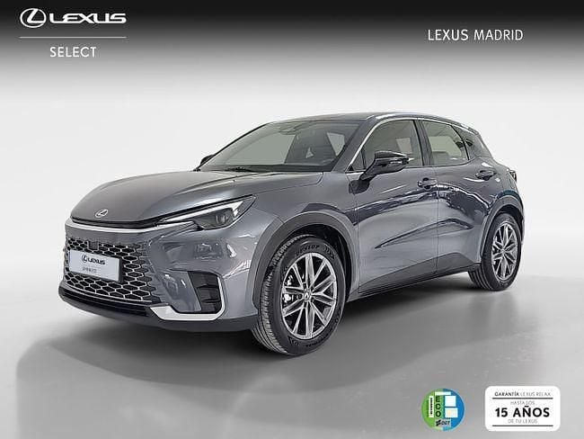 Usado Lexus LBX 136 CV (100 kW) 2025 Gris SUV