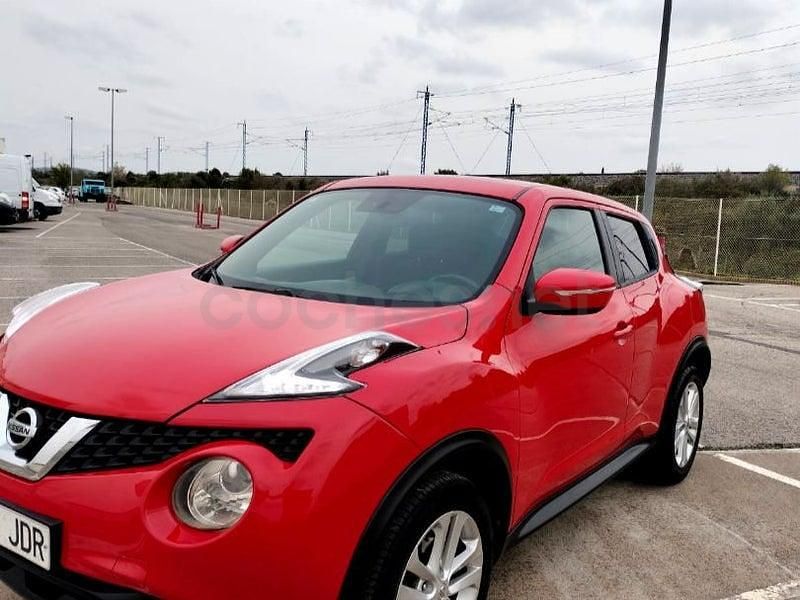 Usado Nissan Juke Acenta 110 CV (80 kW) 2015 Rojo SUV
