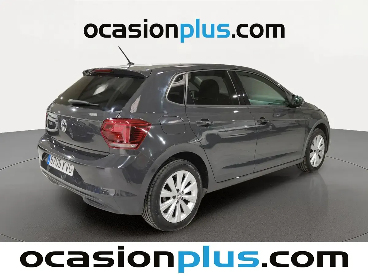 Usado VW Polo Sportline 116 CV (85 kW) 2019 Gris Utilitario