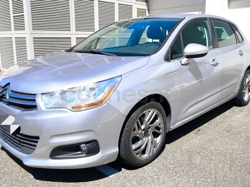 Usado Citroën C4 Feel 130 CV (95 kW) 2016 Gris / plata Berlina