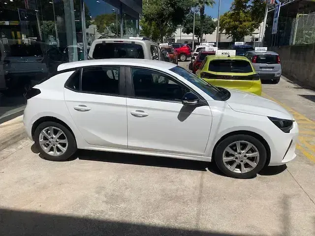Usado Opel Corsa Edition 75 CV (55 kW) 2022 Otro Utilitario