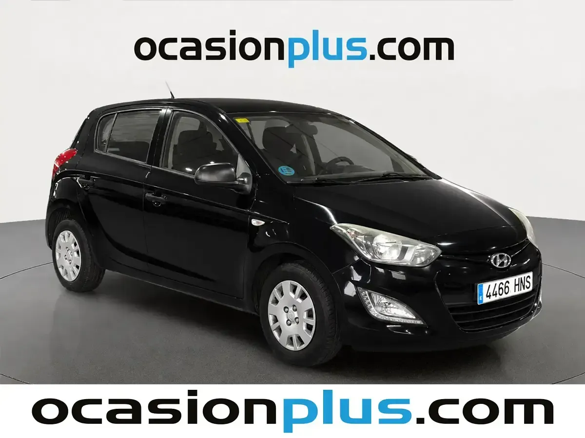 Usado Hyundai i20 85 CV (62 kW) 2013 Negro Utilitario