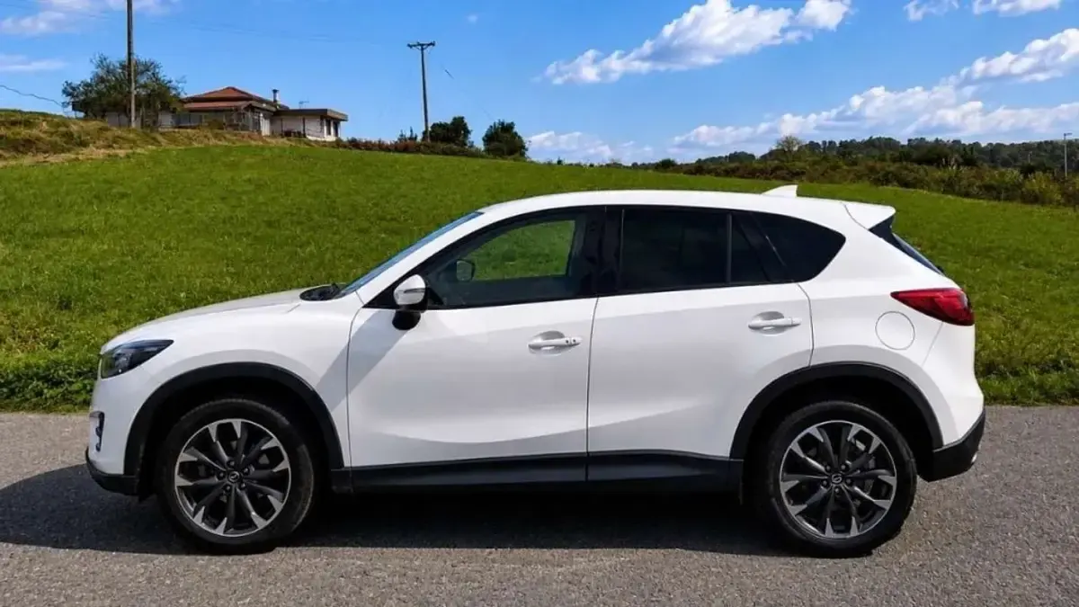 Usado Mazda CX-5 Luxury 175 CV (128 kW) 2015 Blanco SUV