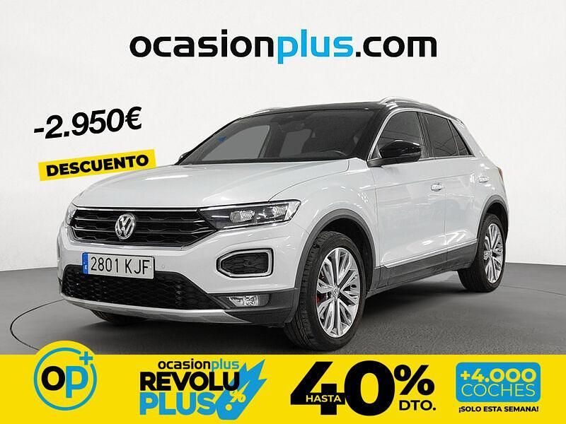Usado VW T-Roc Sportline 190 CV (139 kW) 2018 Gris / plata SUV