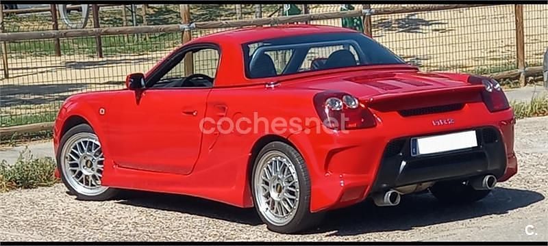 Usado Toyota MR2 140 CV (102 kW) 2005 Rojo Descapotable