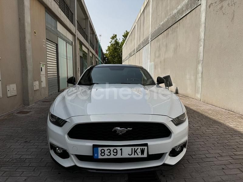 Usado Ford Mustang Fastback 310 CV (228 kW) 2016 Blanco Coupe