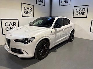 Blanco Usado 2019 Alfa Romeo Stelvio Quadrifoglio SUV | 42.990 € - Imagen 1/4