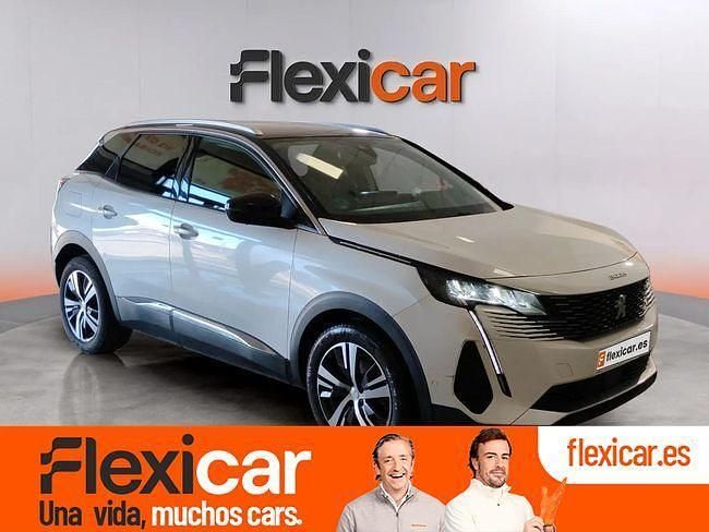 Usado Peugeot 3008 Allure 130 CV (95 kW) 2021 Blanco SUV