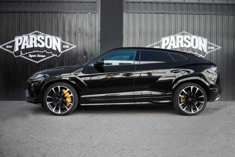 Negro Usado 2022 Lamborghini Urus SUV | 249.900 € - Imagen 1/4