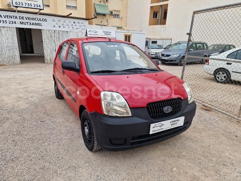 Usado Kia Picanto LX 61 CV (44 kW) 2005 Rojo Utilitario