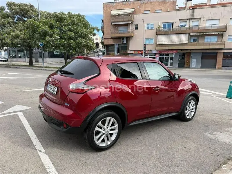 Usado Nissan Juke N-Connecta 110 CV (80 kW) 2015 Rojo SUV