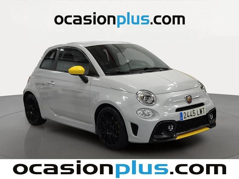 Usado Abarth 595 165 CV (121 kW) 2022 Gris Utilitario