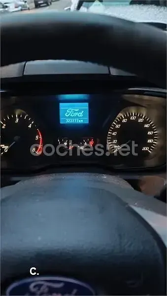 Usado Ford Tourneo Limited 155 CV (114 kW) 2014 Blanco Monovolumen