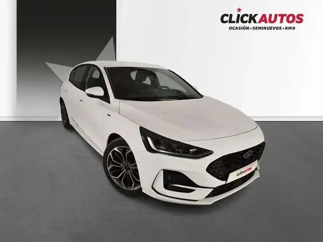 Usado Ford Focus ST-Line X 126 CV (92 kW) 2025 Blanco Utilitario