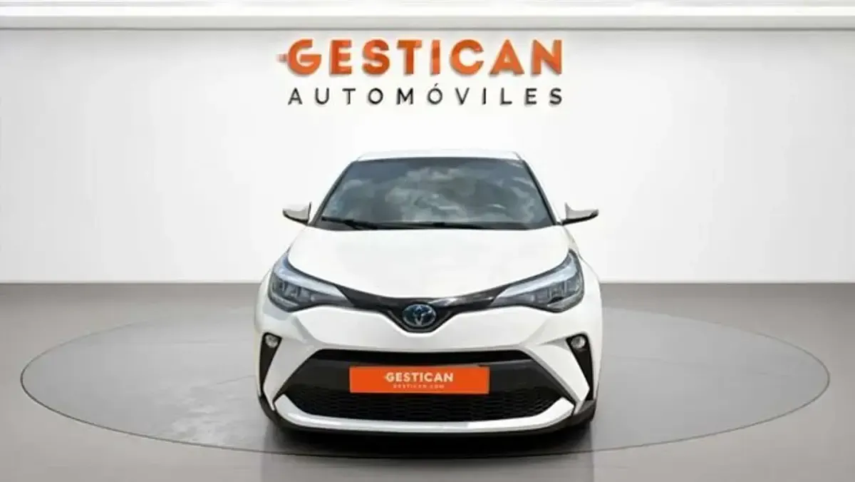 Usado Toyota C-HR Active 122 CV (89 kW) 2021 Blanco SUV