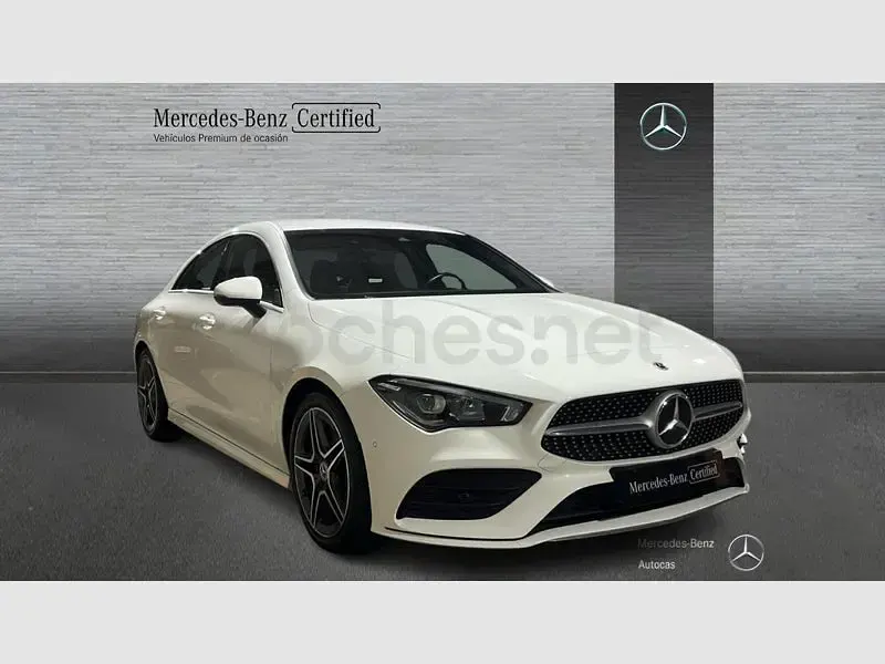 Usado Mercedes CLA200 150 HP (110 kW) 2024 Branco Sedan