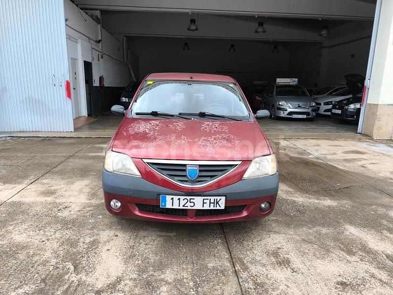 Granate Usado 2007 Dacia Logan Lauréate Berlina | 2499 € (Precio justo) - Imagen 1/4